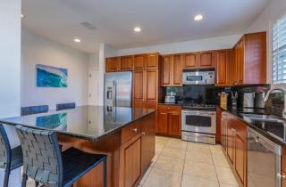 Nihilani 7A Resort Style Living with Central AC & Pool - 7