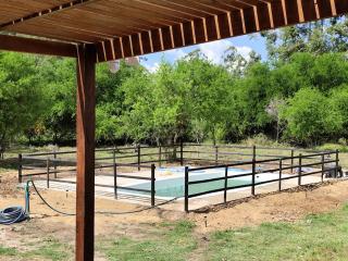 Cabaña a estrenar en el bosque, con pileta privada - 4