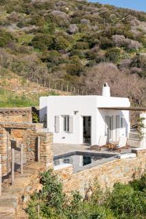 Villa AVRA, a serene Cycladic villa with private pool overlooking the Aegean Sea - 9