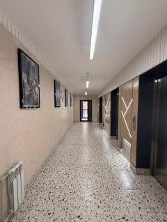 Quiet comfort in the city center and panoramic windows - 8