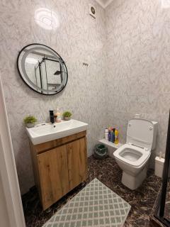 Quiet comfort in the city center and panoramic windows - 1