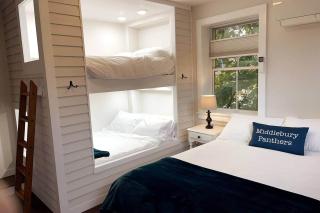 Purple Door Cottage in the heart of Middlebury! - 4