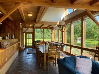 Beautiful timber frame just minutes to Middlebury! - 8
