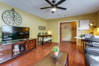 St Pete Home w/ Ample Parking! Near Dtwn & Beaches - 5