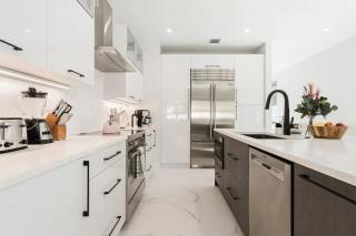Luxury Paradise walk to Las Olas -5 mins to Beach - 3
