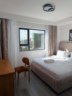 Modern Luxury 2BR at Shangri la - 6