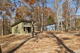 Cabin 10 - 3