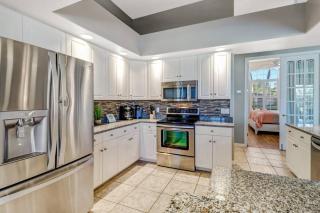 5BR/3BA Waterfront Oasis in Cape Coral | Heated Pool & Spa + Private Dock | Gulf Access - 1