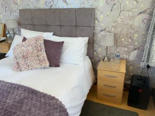 Whortleberry Studio B & B - 2