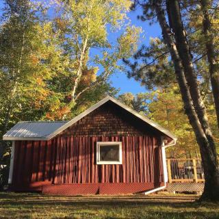 Rowan Cabin - 3