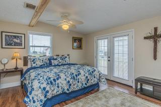 Beautifully Built Beach Waves C - Steps to the Beach, Book Now! - 5