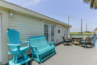 Beautifully Built Beach Waves C - Steps to the Beach, Book Now! - 3