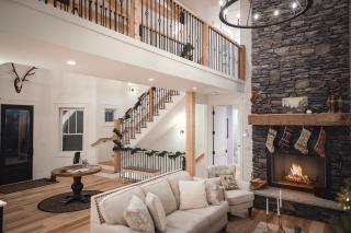 Ann Riley Farmhouse 6BDR on Yuba Vineyards - 8062 - 5