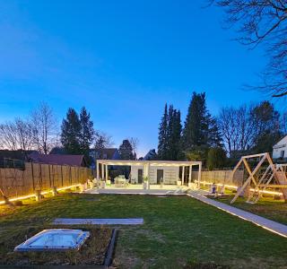 Luxurious large home with Pool, Garden, Koi Pond only 12 min to Octoberfest - 7