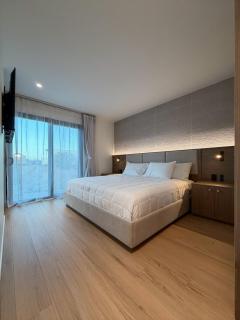 Cozy Suite by the Mennonite Museum - 1
