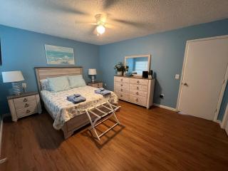 Family Beach Stay | Pool | Tennis | Pet Friendly - 3
