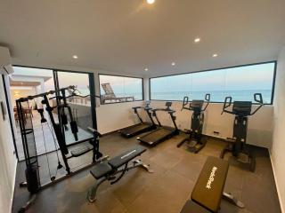 Spacious LockOff Room with Rooftop & Infinity Pool - 7