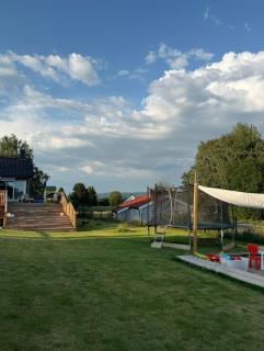 Stor enebolig med stor inngjerdet hage og lekestativ! Perfekt for barnefamilier - 8