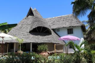 Villa Madinina - Diani Beach - 4