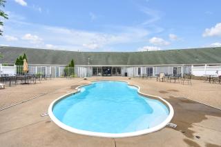 Indiana Beach Hotel - 2