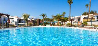 Cozy Colorado pool view #3 - 9