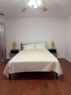 Williamsburg Executive Rooms near Busch Gardens - 8