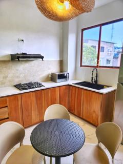 Islander Suite - 2