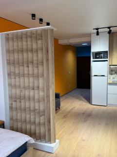 Apartment 84 - 2