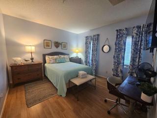 Teal Lake 212 - 3