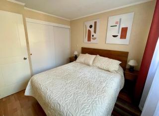 Confortable departamento muy bien ubicado - 4