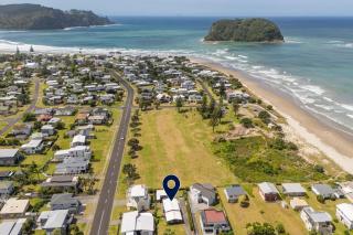 Beachside on Hinemoa - 9