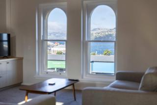 Luxury 2 Bedroom Topfloor Apartment - 6