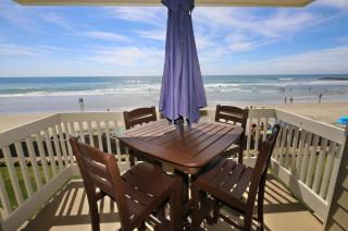 E20 - Tropical Paradise - On-the-Sand - Oceanside - 5