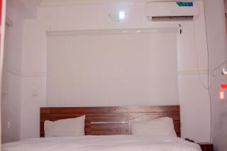 Beulah House Lounge - 4