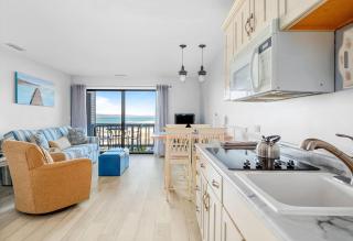 Beautiful 2BDR Lake View Getaway @ The Shores ➠ 5579 - 9