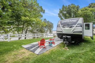 Stunning Newly Renovated Modern Beach House - 7633 - 6