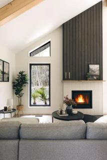 Designer Chalet | Lake & Trails | Pet-Friendly - 9