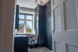 An Elegant Retreat In Canterbury's Historic City - 3