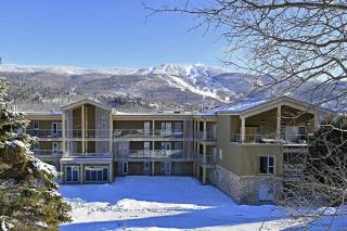 NEW! Stunning Tremblant Lakefront Gym/Pool Table - 5