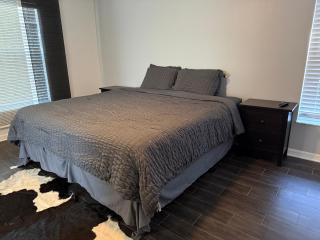 Outdoor fun stay near TIA, RayJ & Downtown Tampa! - 2