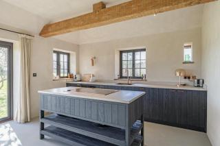 Pelsham Farm Bungalow - 6