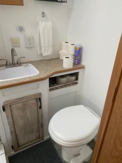 Nomad Landing RV Getaway - 4