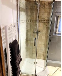 Studio calme avec jacuzzi privé - 2