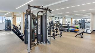 Landing Chic 3BD Game Room Gym - 2