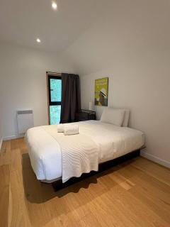 New! Stylish Tremblant Chalet w/ Hot Tub & Views - 3