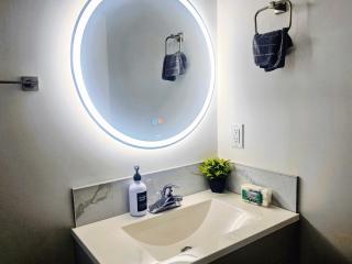 Bright Double Room - 7