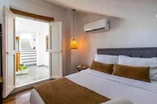 House with Private Pool & Rooftop - 1