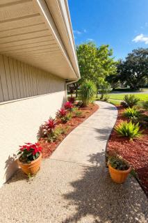 Sarasota Family Stay Near Beach & SRQ Airport sleep 11 - 3
