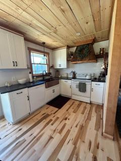 Adirondack Cabin - 8
