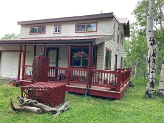 The Aspen Art House - 3 bed by Glacier Natl. Park - 9